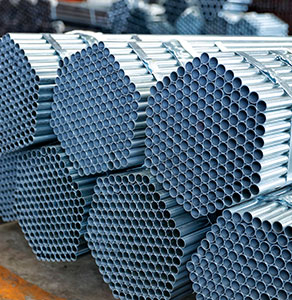 Picture of Black steel pipe and galvanized steel pipe.